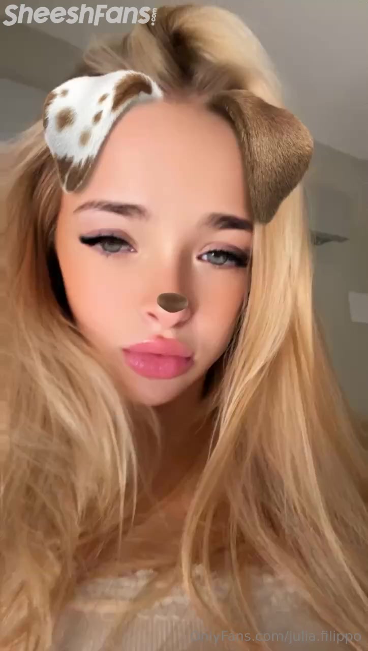 Julia Filippo Sexy Blonde In Bedroom Onlyfans Trending